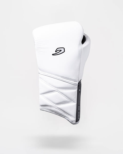 WHITE/BLACK